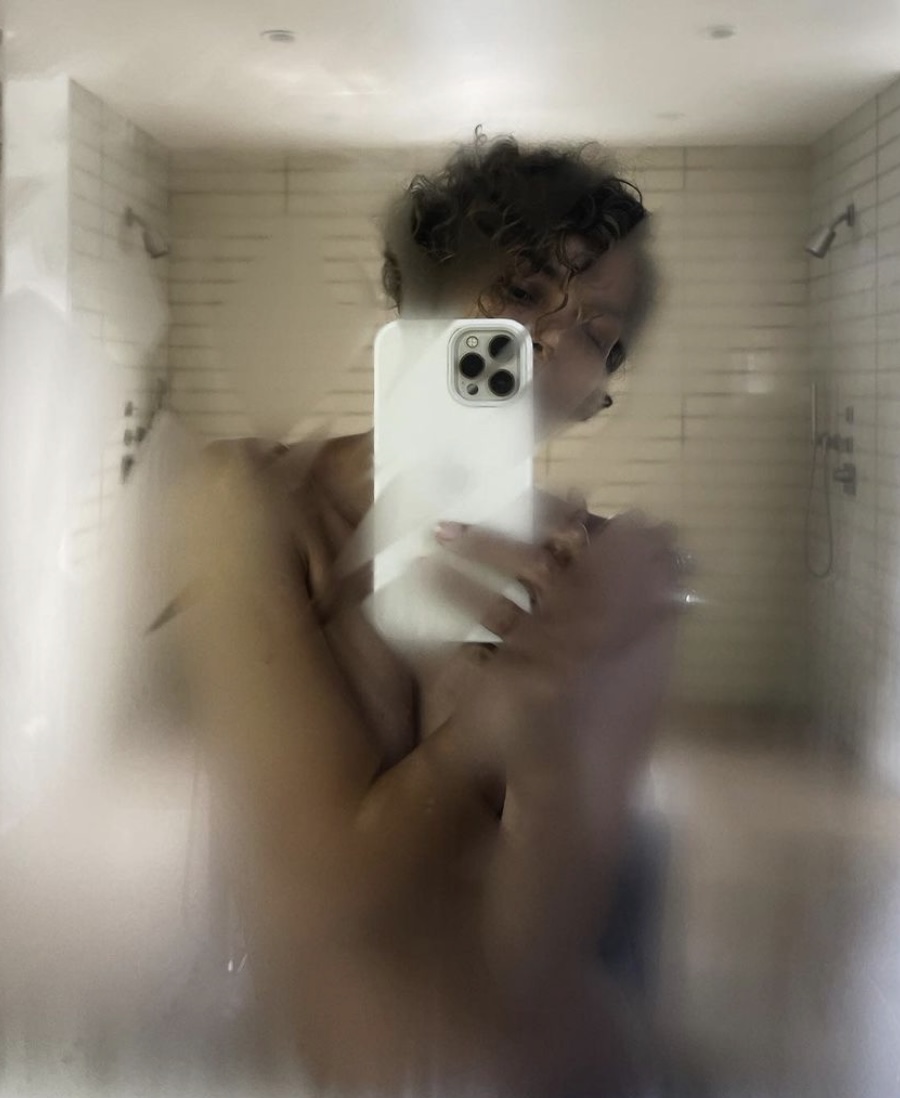 Halle Berry Goes Topless And Bottomless In Steamy Shower Photos Page