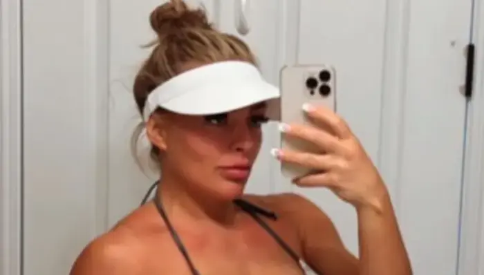 Ex Wwe Star Mandy Rose Shows Off Assets In A Tiny Bikini In Bathroom