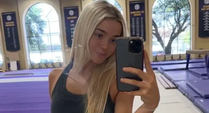 LSU Gymnast Olivia Dunne Flaunts Her Body In A Top And Shorts While