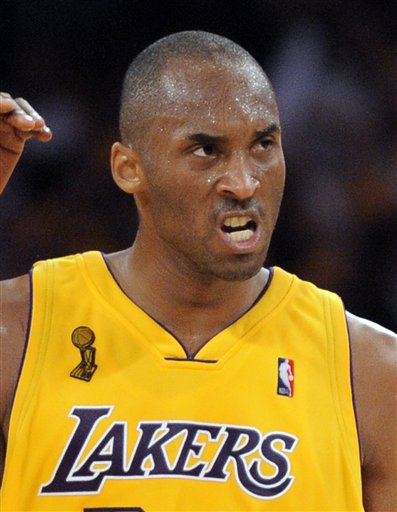 Kobe Bryant Has Torn Ligament in his Wrist - BlackSportsOnline