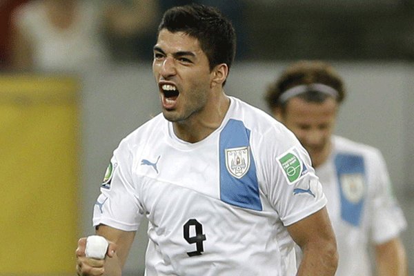 Norwegien Man Wins $5,600 Thanks to Luis Suarez Biting Opponent ...