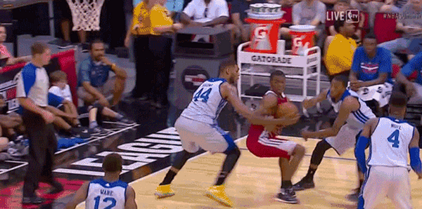 Andrew Wiggins Makes Incredible Plays On Both Ends (Video ...