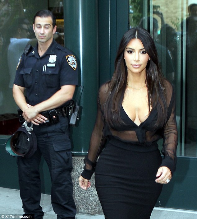 Kim Kardashian Cop 7