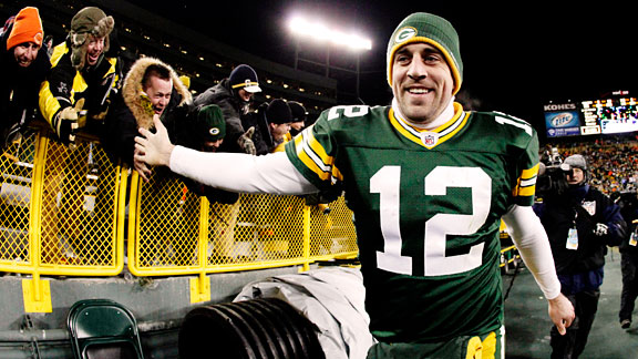 Aaron Rodgers Tells Packers Fans To Relax
