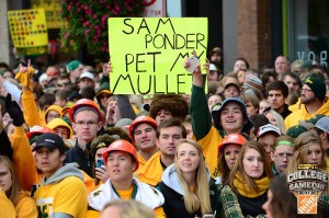 College Football Gameday Signs1