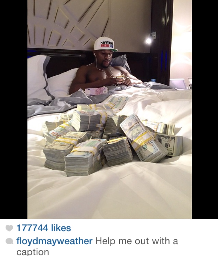 Ex-Bucs Man Mimics Mayweather's Money-Bed Photo