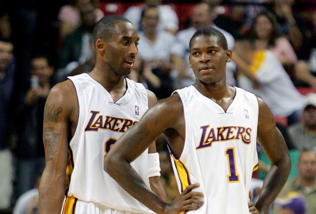 Report: Kobe Made Smush Parker Get Dressed In Broom Closet ...