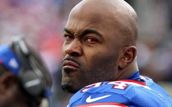 Mario Williams Red Contacts1