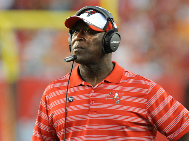 Lovie Smith say substitions had nothing to do with tanking