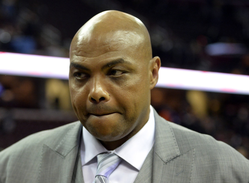 Charles Barkley Paying NCAA Athletes is 'Crazy'