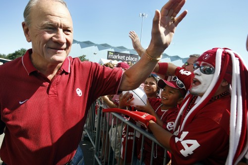 Barry Switzer: Branding All Ou Sae Bigots Is Unacceptable (video 