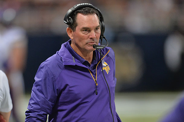 Mike Zimmer doesn't think AP will be a distraction