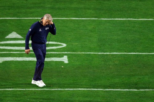 GLENDALE, AZ - FEBRUARY 01: Head coach Pete Carroll of the Seattle Seahawks looks dejected after defeat to the New England Patriots during Super Bowl XLIX at University of Phoenix Stadium on February 1, 2015 in Glendale, Arizona. The Patriots defeated the Seahawks 28-24. (Photo by Mike Ehrmann/Getty Images) ORG XMIT: 534733749 ORIG FILE ID: 462644602