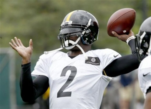 Mike Vick’s first throw with the Steelers