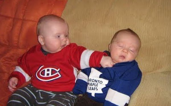 baby-hockey-fight