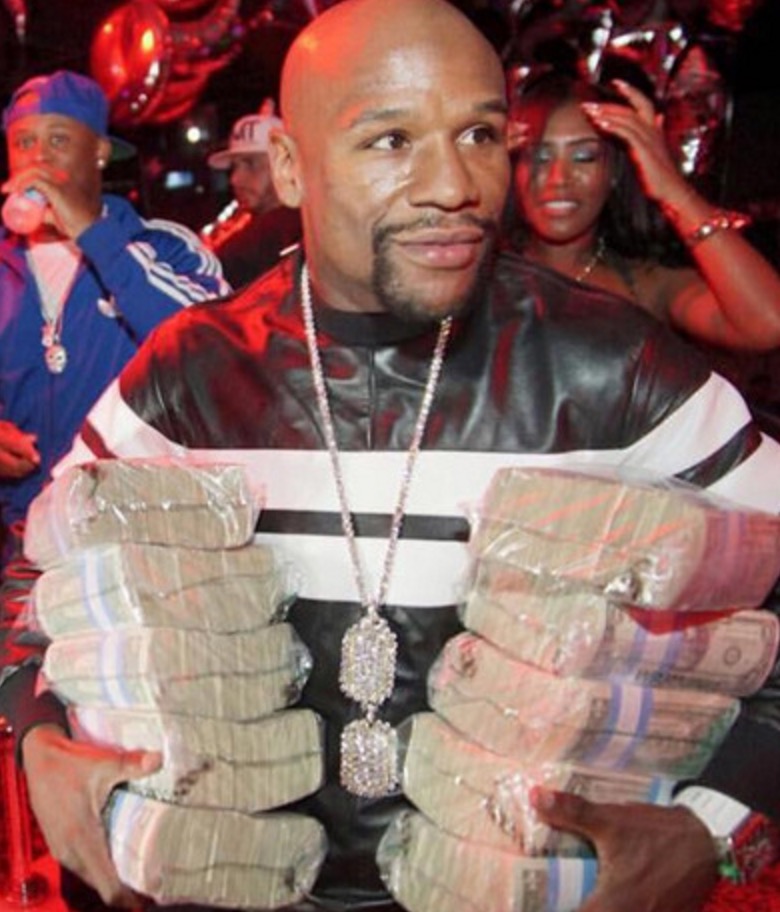 Mayweather Helping The Stripper Economy; Drops $50k at KOD (Photos ...