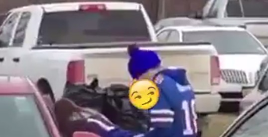 Bills Fans Caught Getting Busy In Parking Lot Blacksportsonline 5071