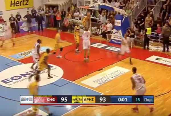Greek player scorers on wrong basket
