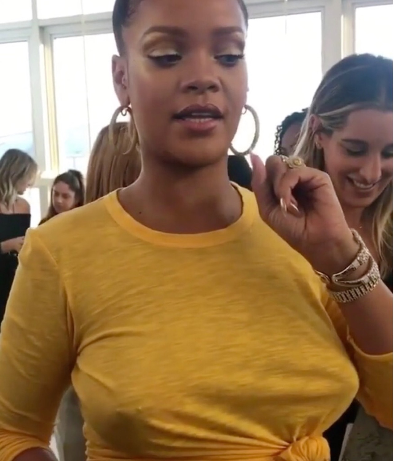 Nipples rihanna Rihanna strips