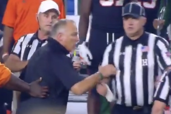 Social Media Reacts to Miami HC Mark Richt Reading to Throw Hands at ...