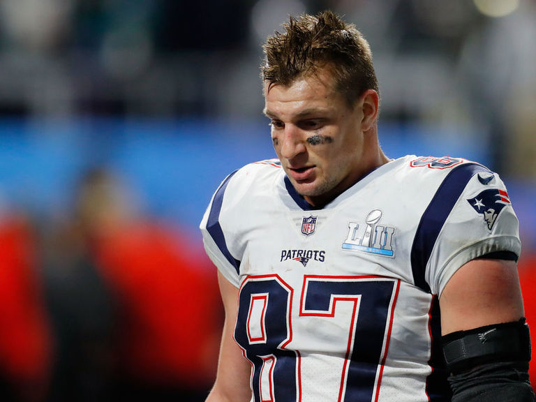 Details on Gronk’s House Getting Robbed While He Was Playing in Super ...