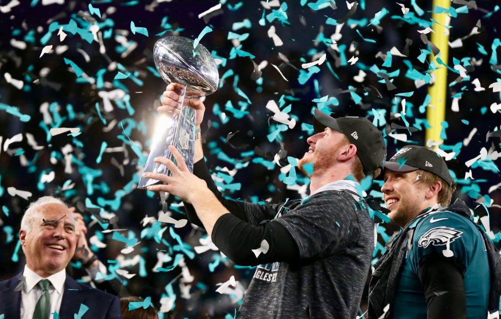 Video: Eagles Reveal Super Bowl LII Ring In Championship Ceremony ...