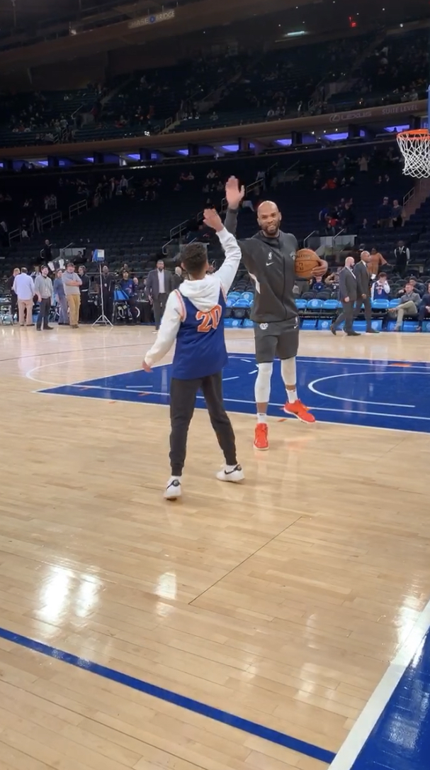 Knicks center Taj Gibson gets the green light to shoot from 3