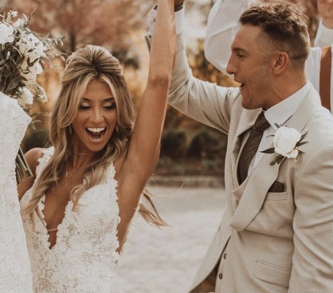 Bucs Scotty and Jenna Miller Wedding Photos - BlackSportsOnline