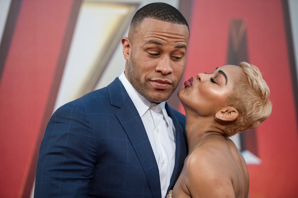 The Blast reports that close pals of Meagan Good and Devon Franklin aren&ap...