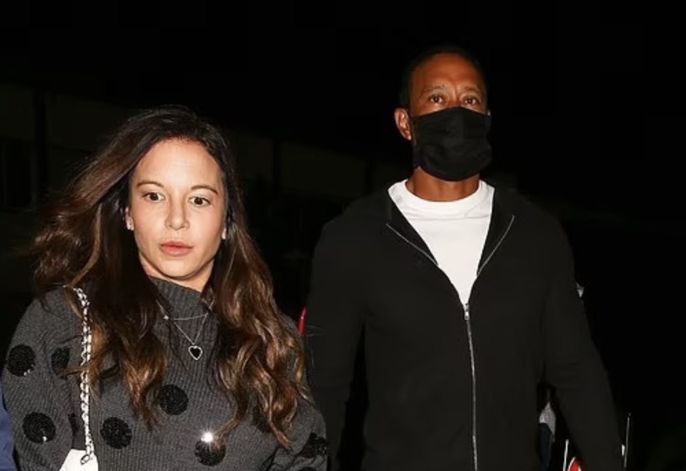 Watch Tiger Woods And Girlfriend Erica Herman Have Dinner With Friends At Giorgio Baldi pic