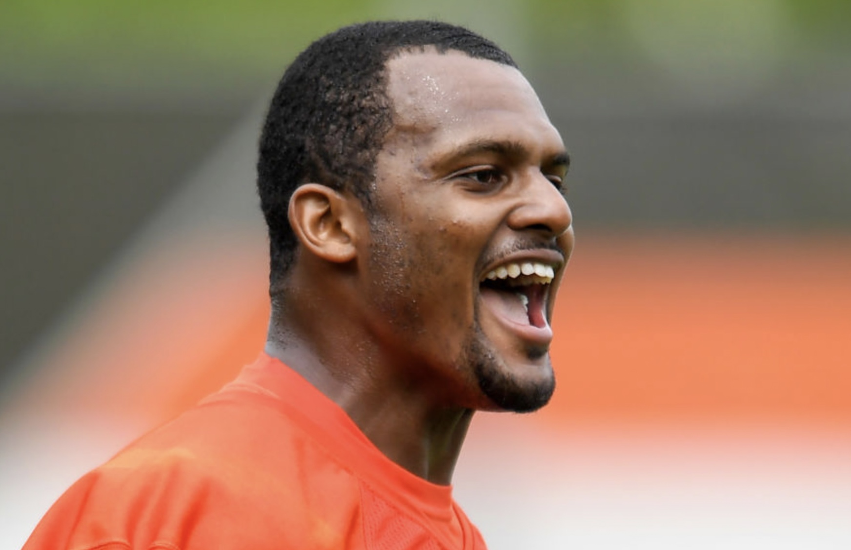 Deshaun Watson Releases Text Messages From Massage Therapist Saying She Gives Best Oral Relations in Houston
