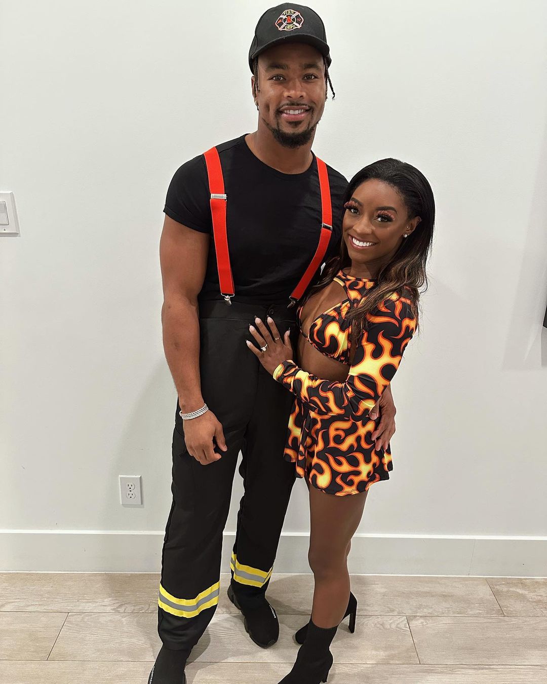 Houston Texans’ Jonathan Owens Grabs Simone Biles' Cheeks In Halloween