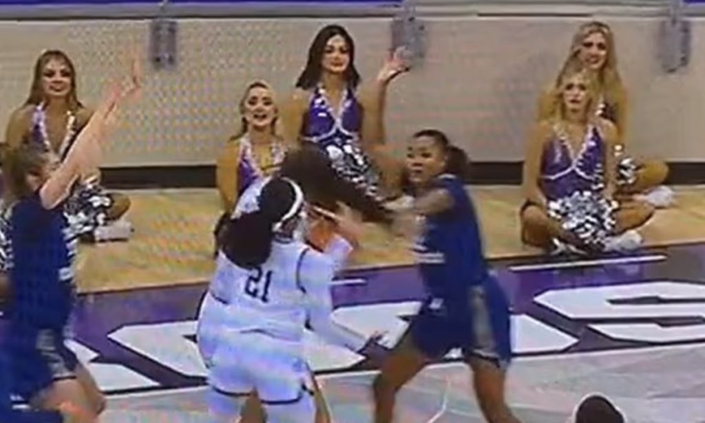 Watch Brawl Erupt At Womens College Basketball Game Between Tcu And George Washington After 3627