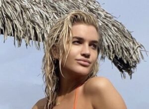 Ashley Roberts Goes Viral Over Her No Clothes On Thirst Trap Photos