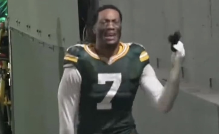 Packers LB Quay Walker on Crying in Tunnel After Being Ejected For Pushing Lions Medical Trainer