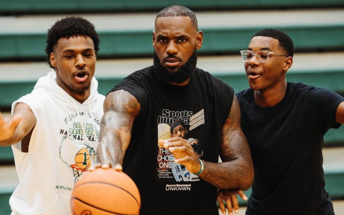 Watch LeBron James’ Sons Bronny And Bryce Go Viral For Rocking Jordan Sneakers While He Broke Scoring Record