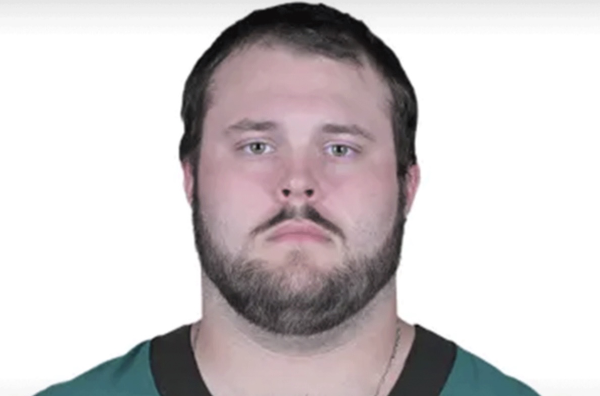 Eagles OL Josh Sills Charged With Rape and Kidnapping 10 Days Before Super Bowl