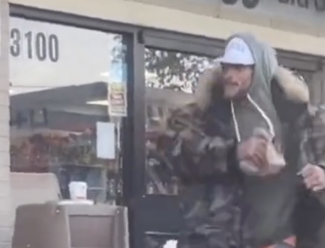 Video of Ex-NBA Star Delonte West Dancing Outside of a 7-11