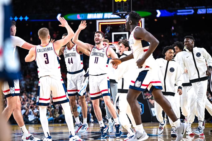 UConn’s Adama Sanogo’s Strong Night Lifts The Huskies Over The Miami Hurricanes To Get The School’s 5th National Championship