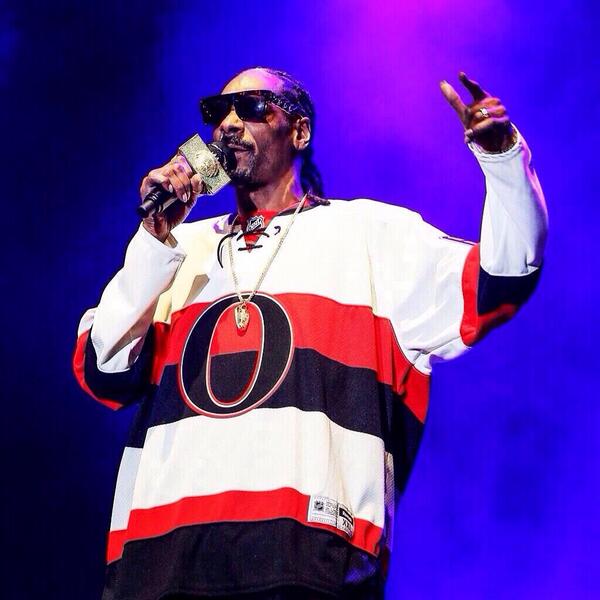 Snoop Dogg Announces He’s Joining Businessman Neko Sparks’ Bid To Buy The NHL’s Ottawa Senators