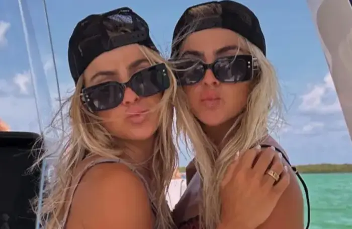 Cavinder Twins look sensational in tiny thong bikinis and show off 'awesome  figures' leaving fans with 'jaw's dropped