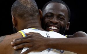 Draymond Green Asked to Leave Warriors During Road Trip to Watch LeBron Break Scoring Record