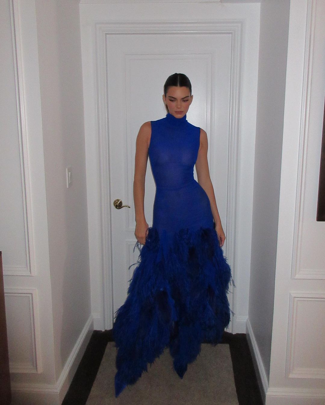 Kendall Jenner Goes Braless and Shows Nips Under a Sheer Blue Dress ...