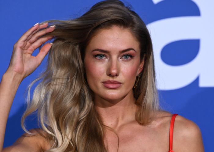 Track Star Alica Schmidt Flaunts Her Abs In Red Dress With Sexy Poses
