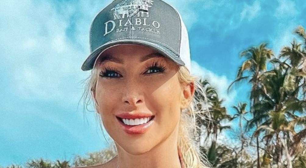 World’s Sexiest Spearfisher Model Lauren Shut Down The Internet With ...