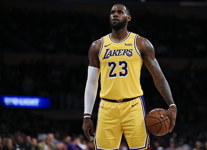 Lebron James Is Reportedly Keeping the Lakers “Hostage” and Is Unlikely to Leave LA