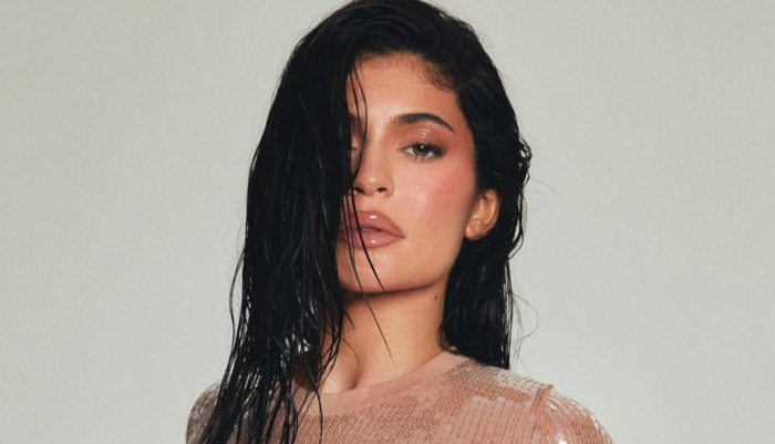 Watch Kylie Jenner Promote Her Lip Gloss While Modelling In Nude Crop ...