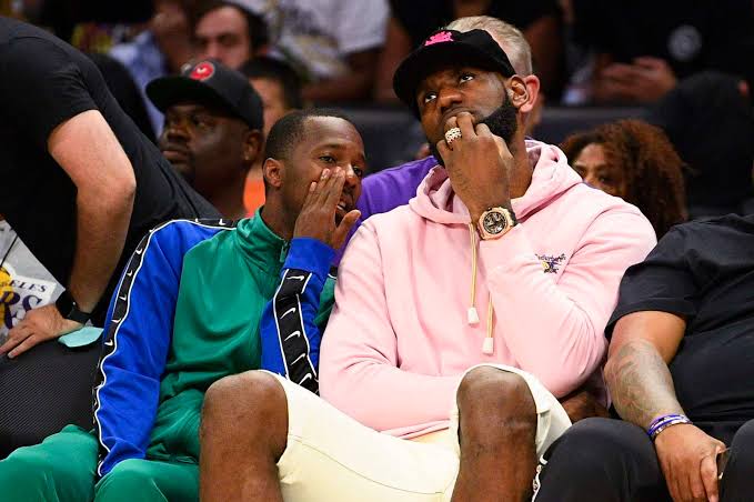 According to Rich Paul, LeBron James encountered a more difficult career path than MJ, largely due to the presence of social media.