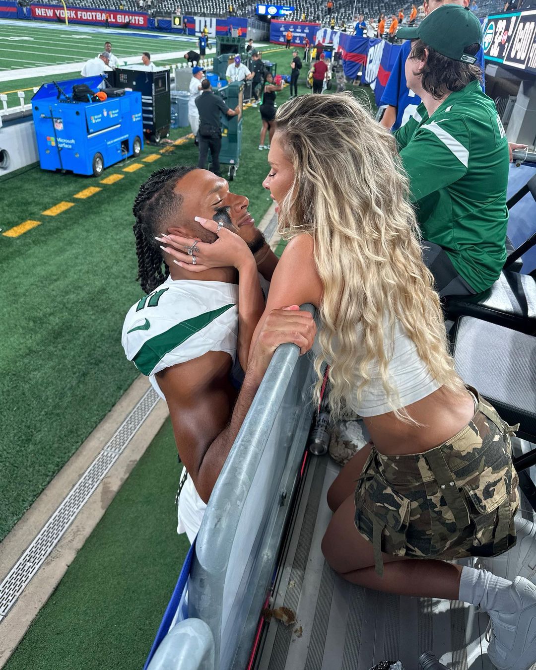 Watch Jets Pass Rusher Jermaine Johnson Go Instagram Official With Too Hot To Handle Star