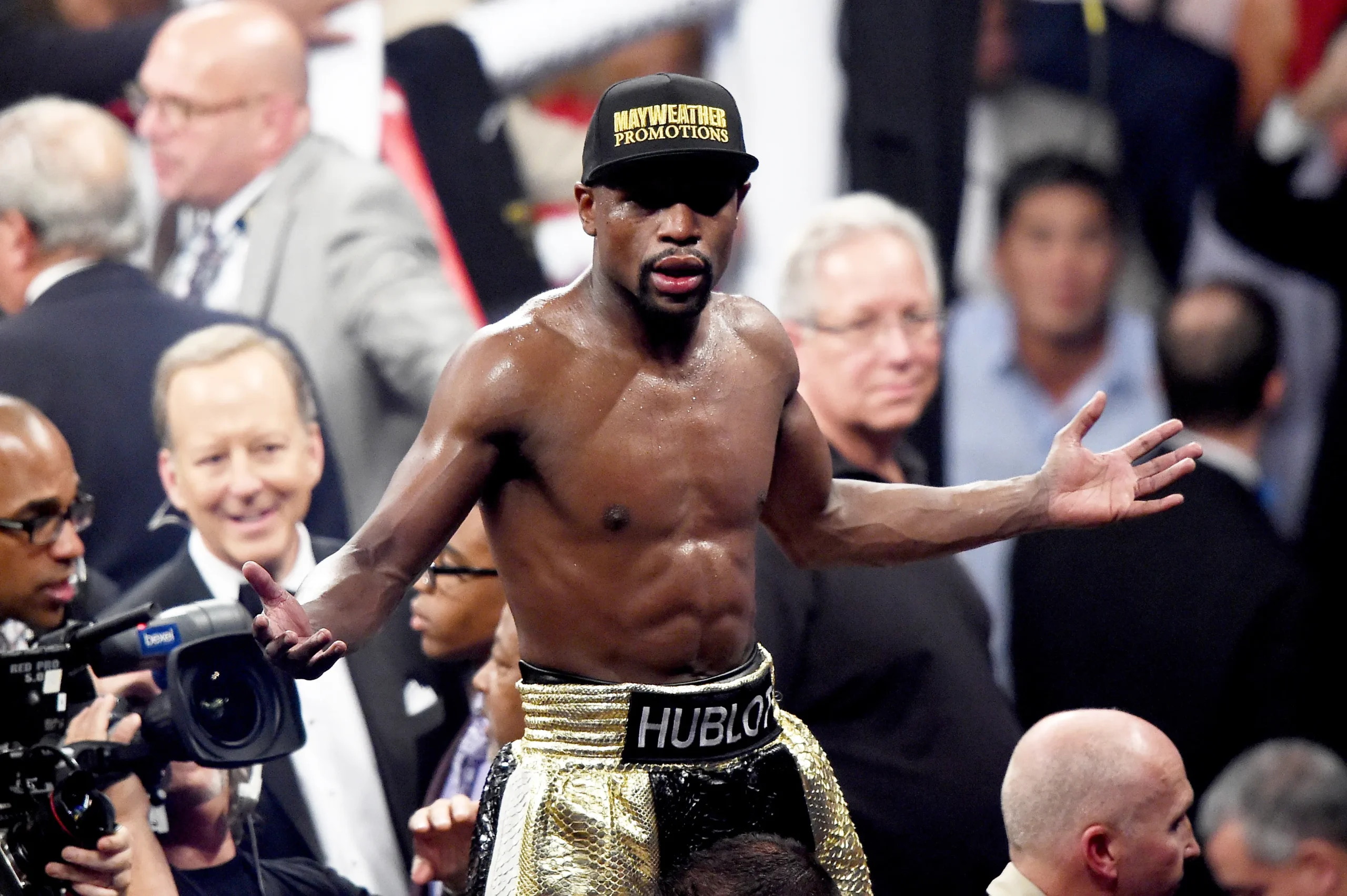 Floyd Mayweather Is the Target of Anti-Israel Demonstrators